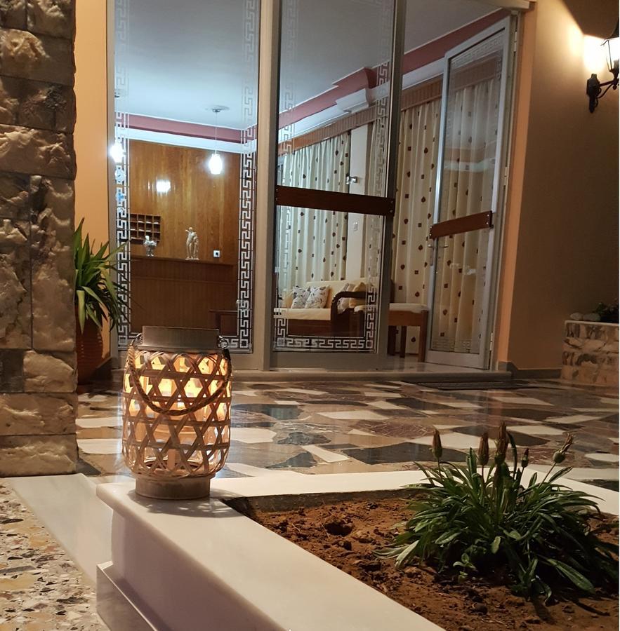 Hermes Agia Marina  Exteriér fotografie